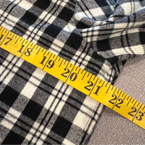 LL Bean Unisex Relaxed Fit Full Zip Flannel Plaid Hooded Jacket Size Medium - Picture 14 of 15